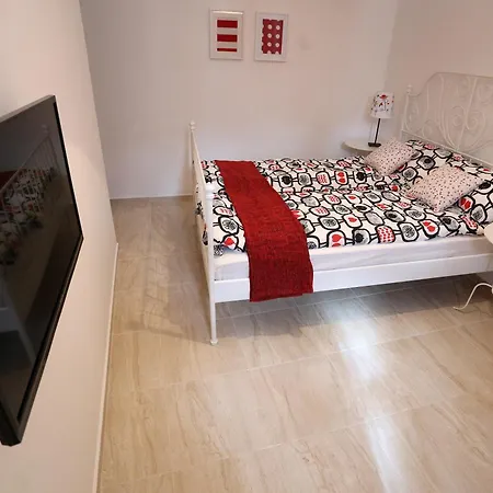 玛吉别墅宾馆 4* 扎达尔