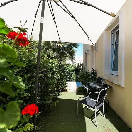 بيت ضيافة Maggie