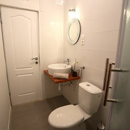 玛吉别墅宾馆 4*